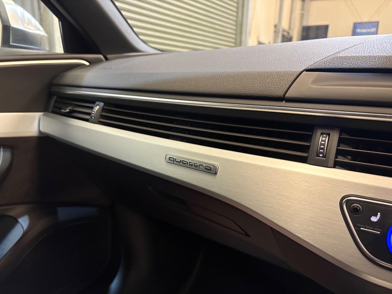 Used Audi A4 2018 for sale - 76759571: Photo 28