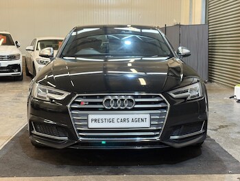 Used Audi A4 2018 for sale - 76759571: Photo