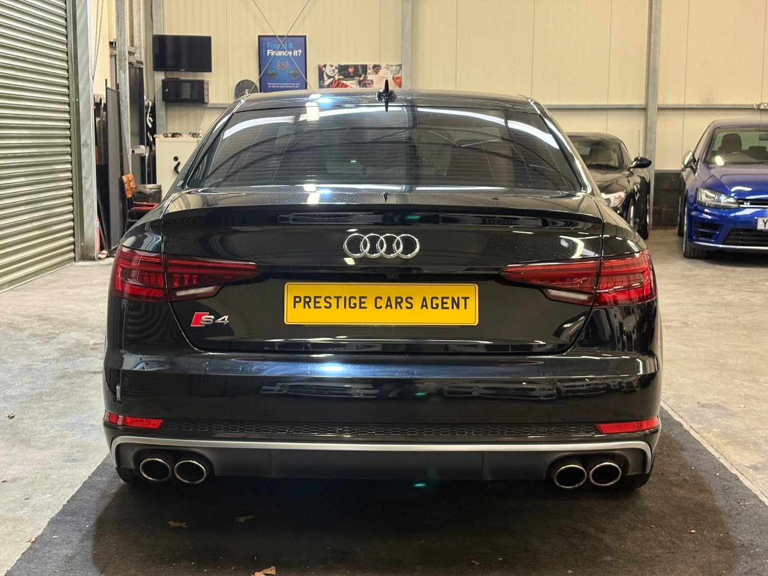 Used Audi A4 2018 for sale - 76759571: Photo 5