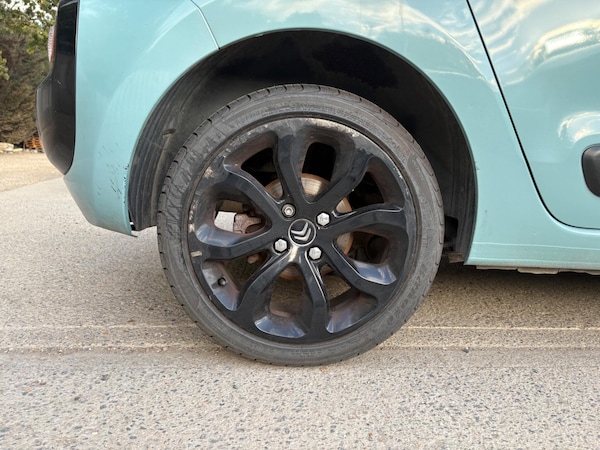 Used Citroen C3 Picasso 2016 for sale - 75719470: Photo 28
