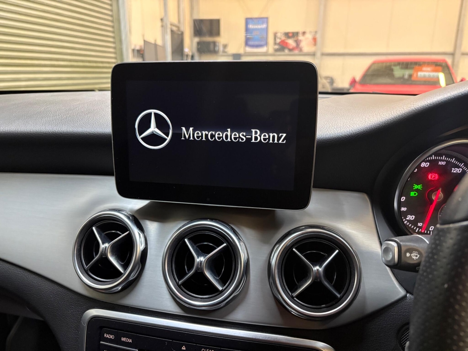 Used Mercedes-Benz GLA 2019 for sale - 77882056: Photo 23