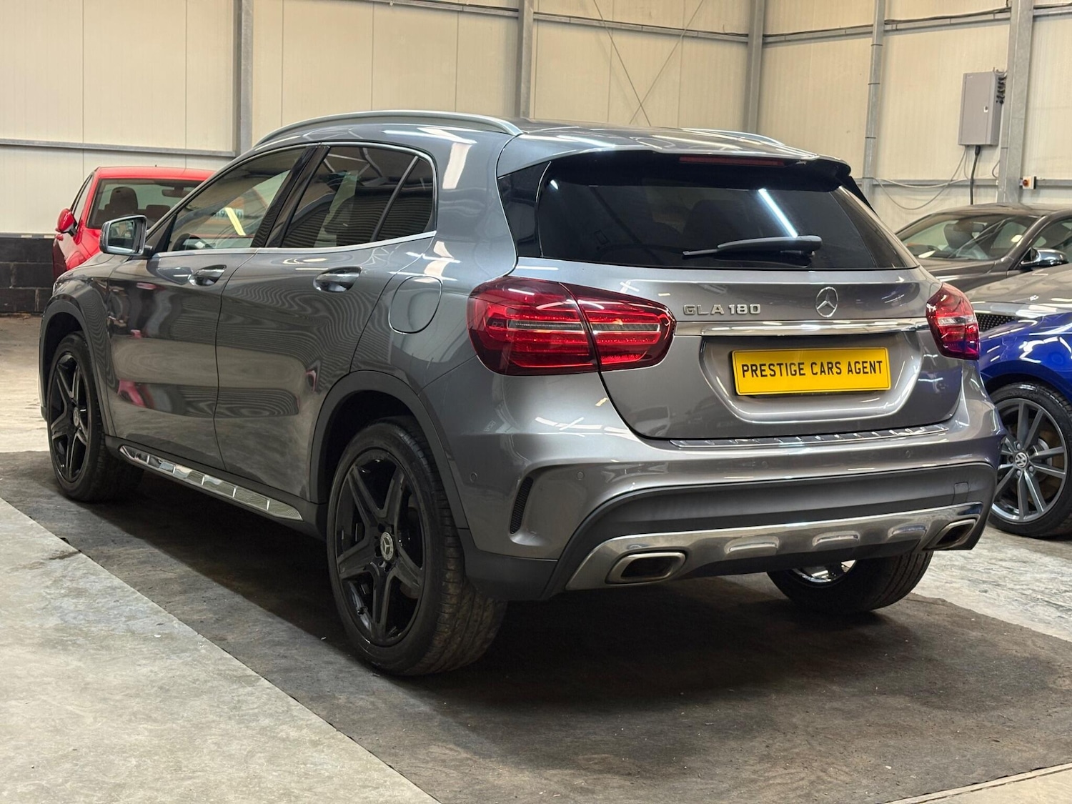 Used Mercedes-Benz GLA 2019 for sale - 77882056: Photo 4