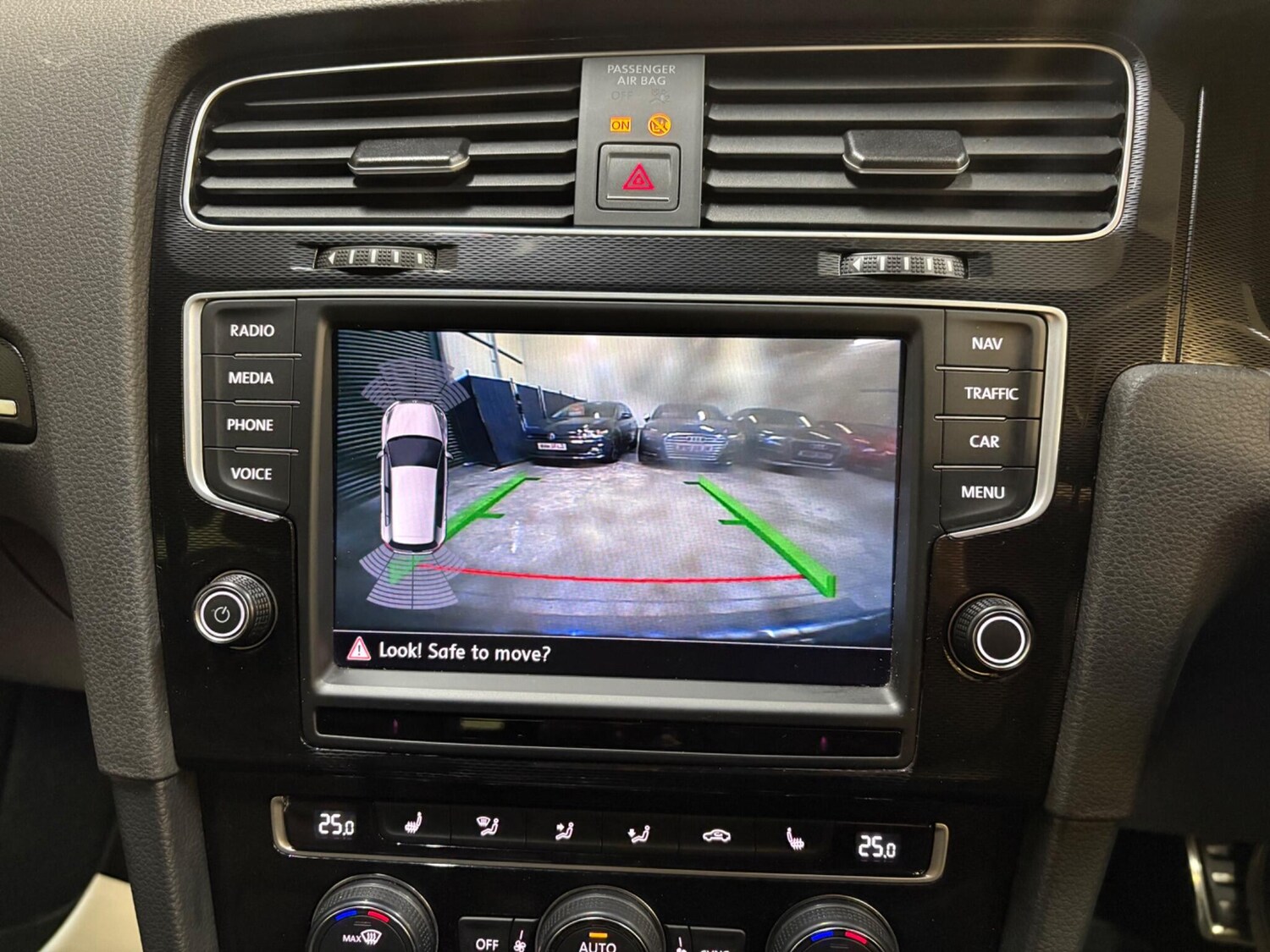 Used Volkswagen Golf 2015 for sale - 78156858: Photo 28