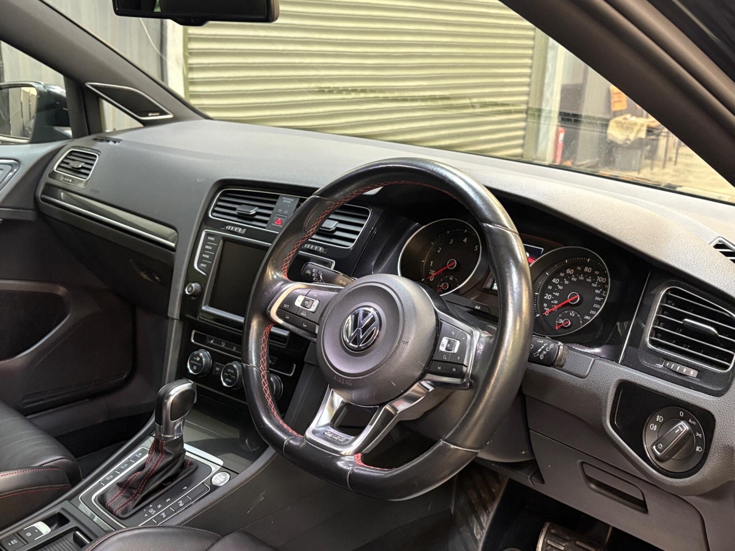 Used Volkswagen Golf 2015 for sale - 78156858: Photo 8