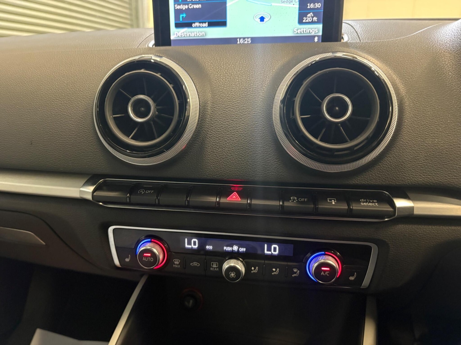 Used Audi S3 2015 for sale - 76337250: Photo 26