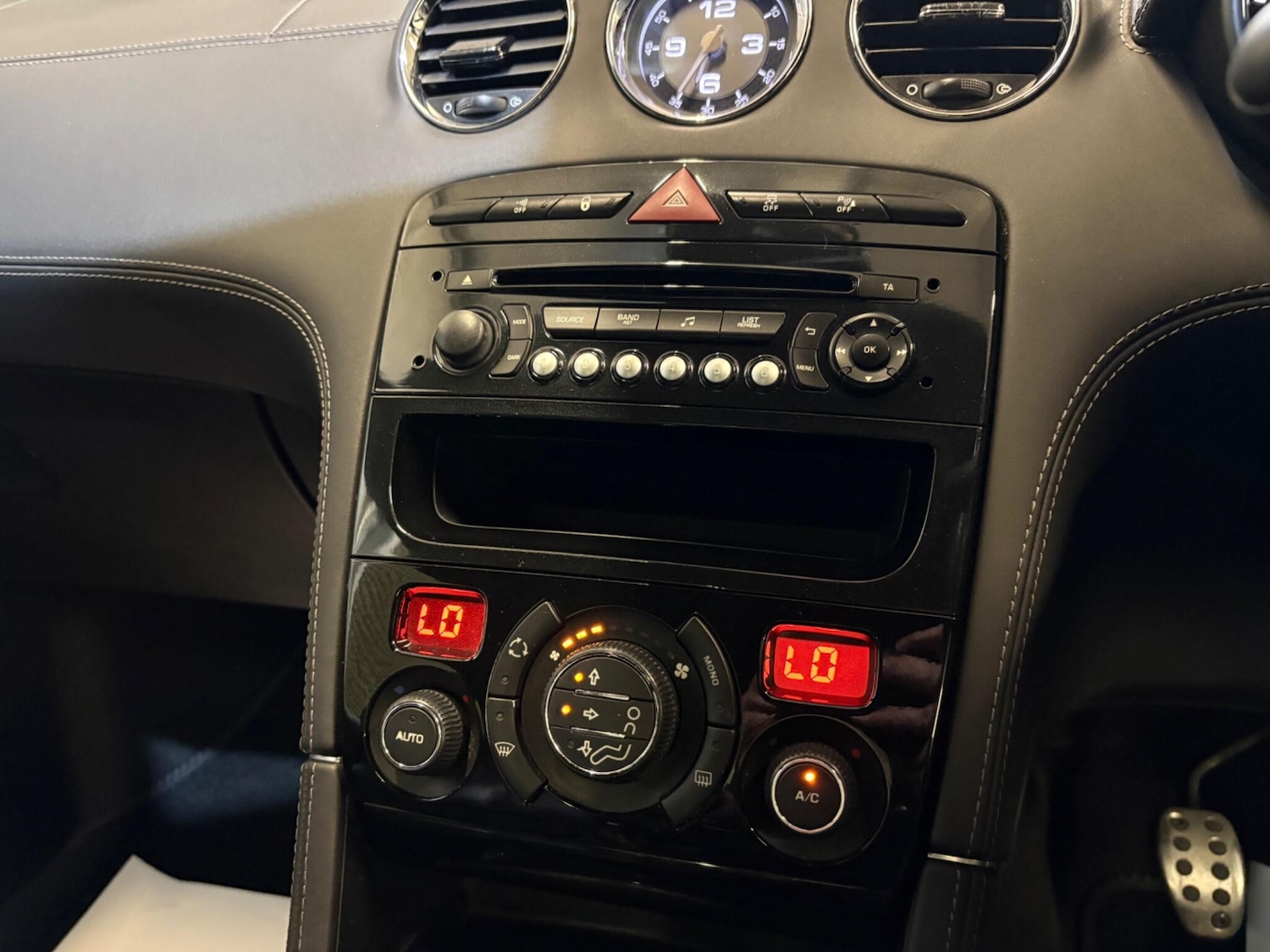 Used Peugeot RCZ 2014 for sale - 76942394: Photo 19