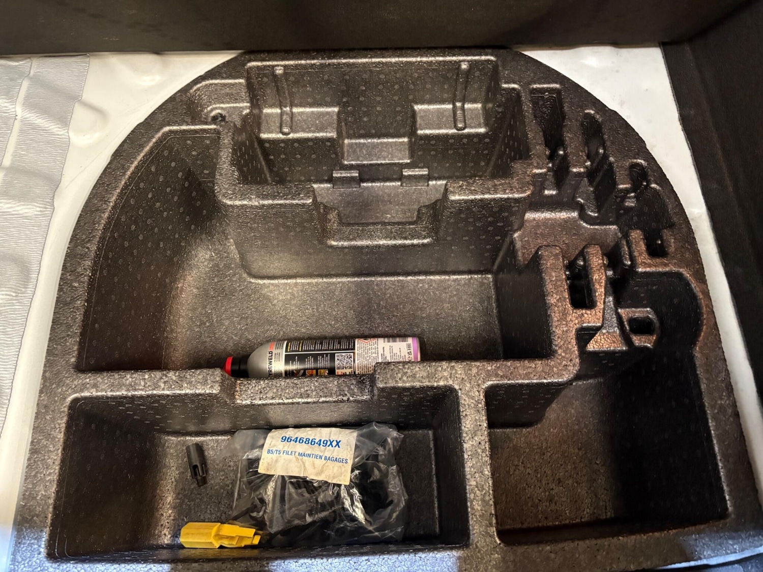 Used Peugeot RCZ 2014 for sale - 76942394: Photo 33