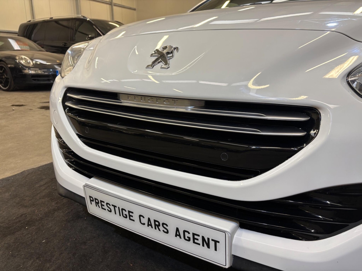 Used Peugeot RCZ 2014 for sale - 76942394: Photo 35