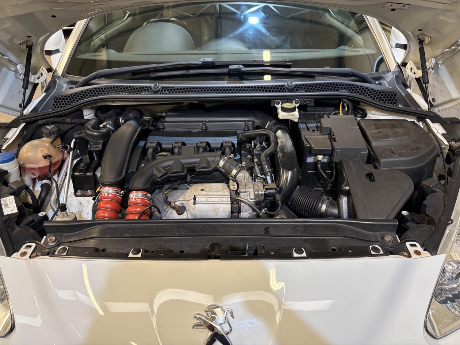 Used Peugeot RCZ 2014 for sale - 76942394: Photo 45