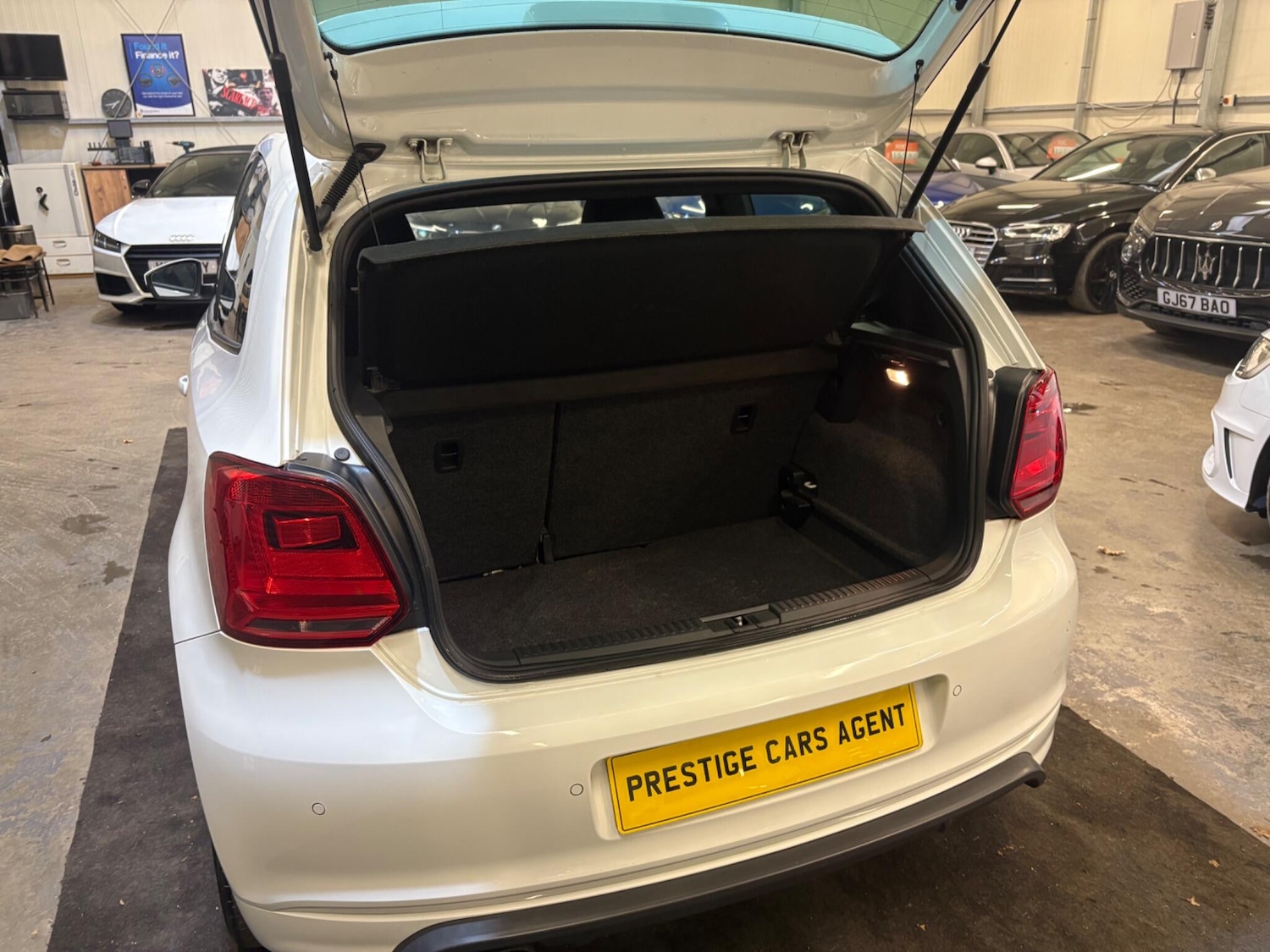 Used Volkswagen Polo 2016 for sale - 76597058: Photo 48