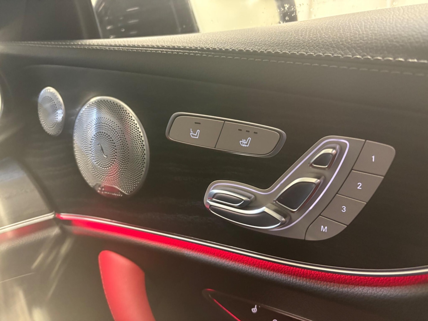 Used Mercedes-Benz E Class 2017 for sale - 76936690: Photo 25