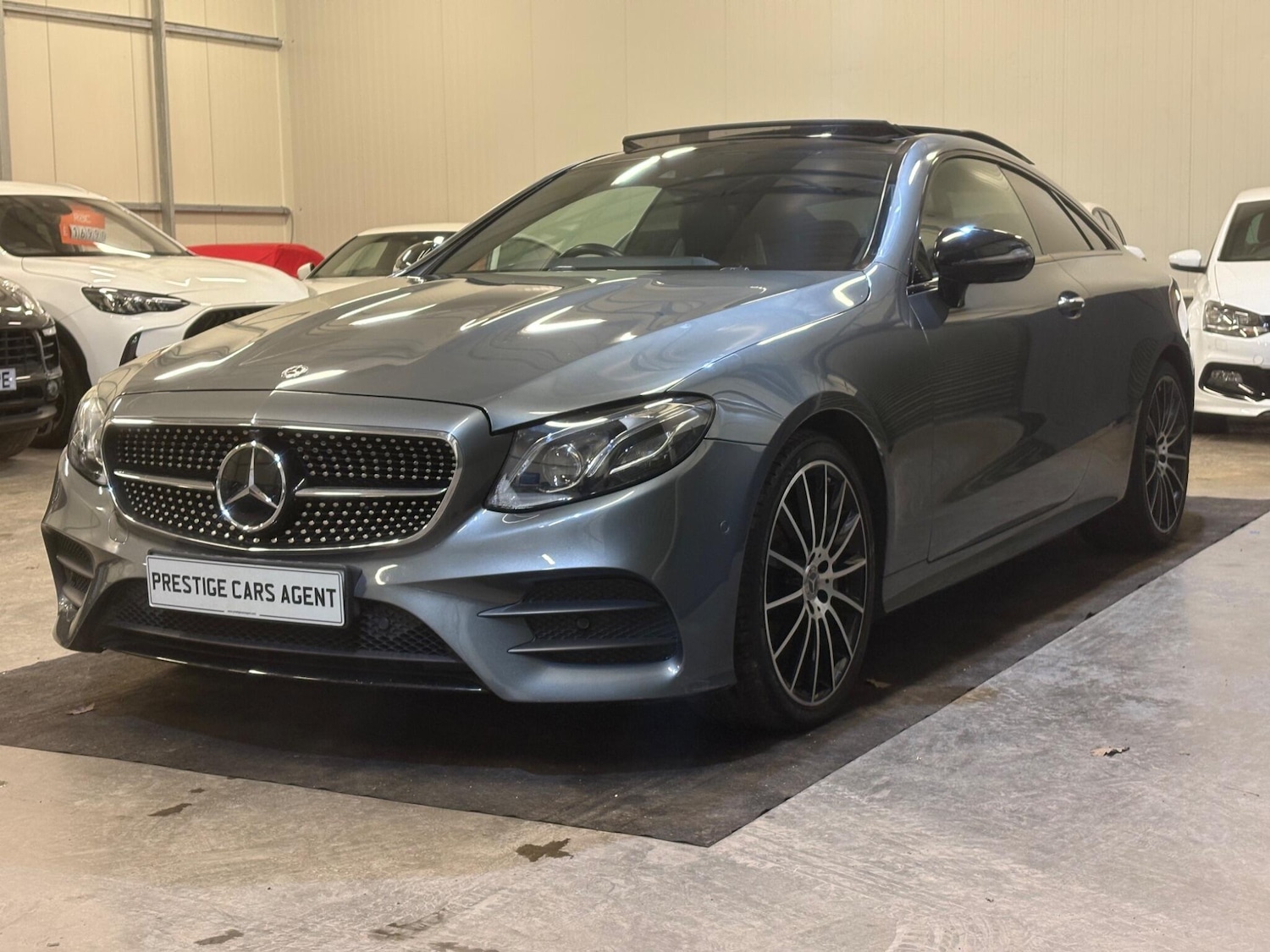 Used Mercedes-Benz E Class 2017 for sale - 76936690: Photo 3