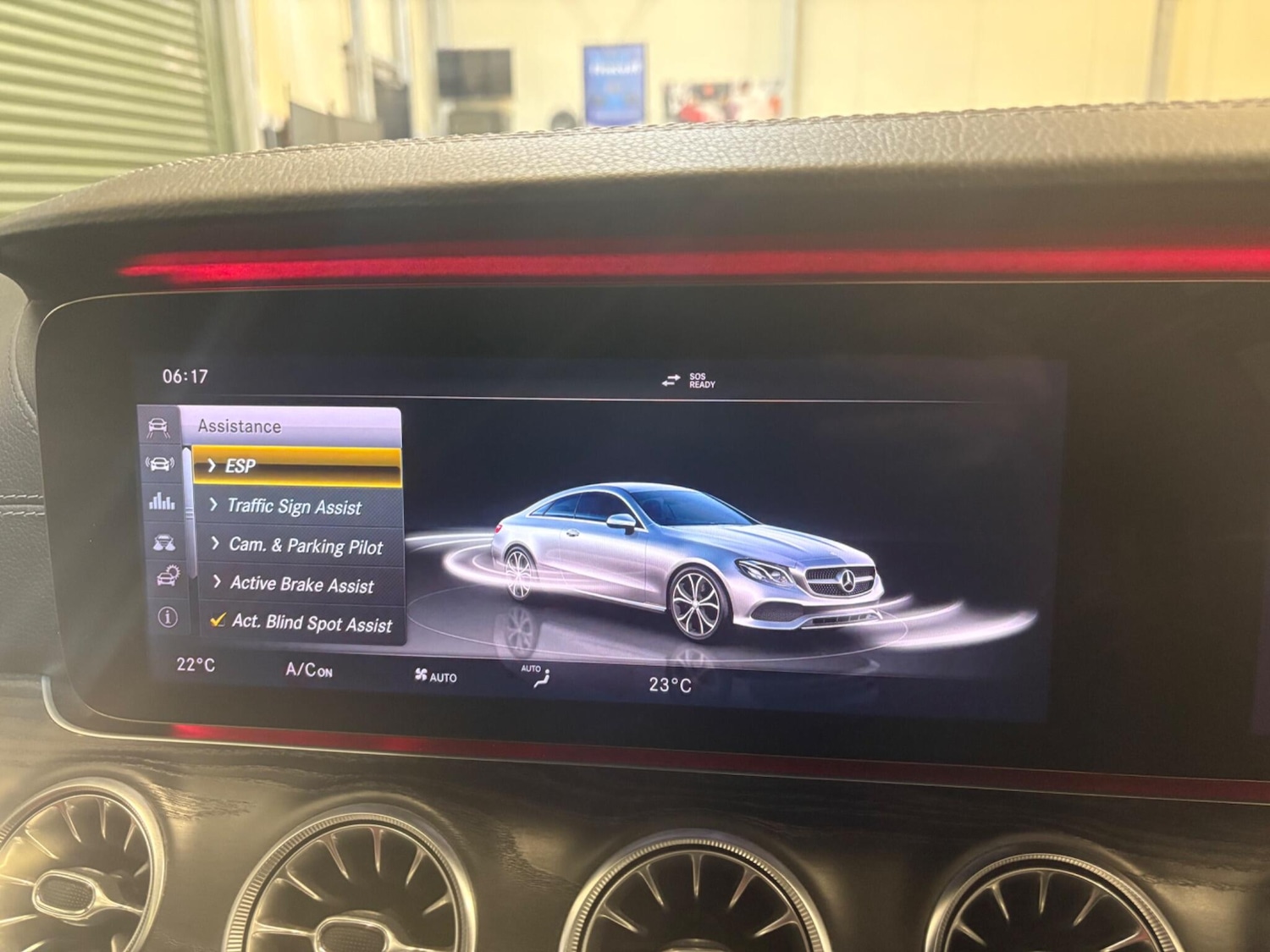 Used Mercedes-Benz E Class 2017 for sale - 76936690: Photo 41