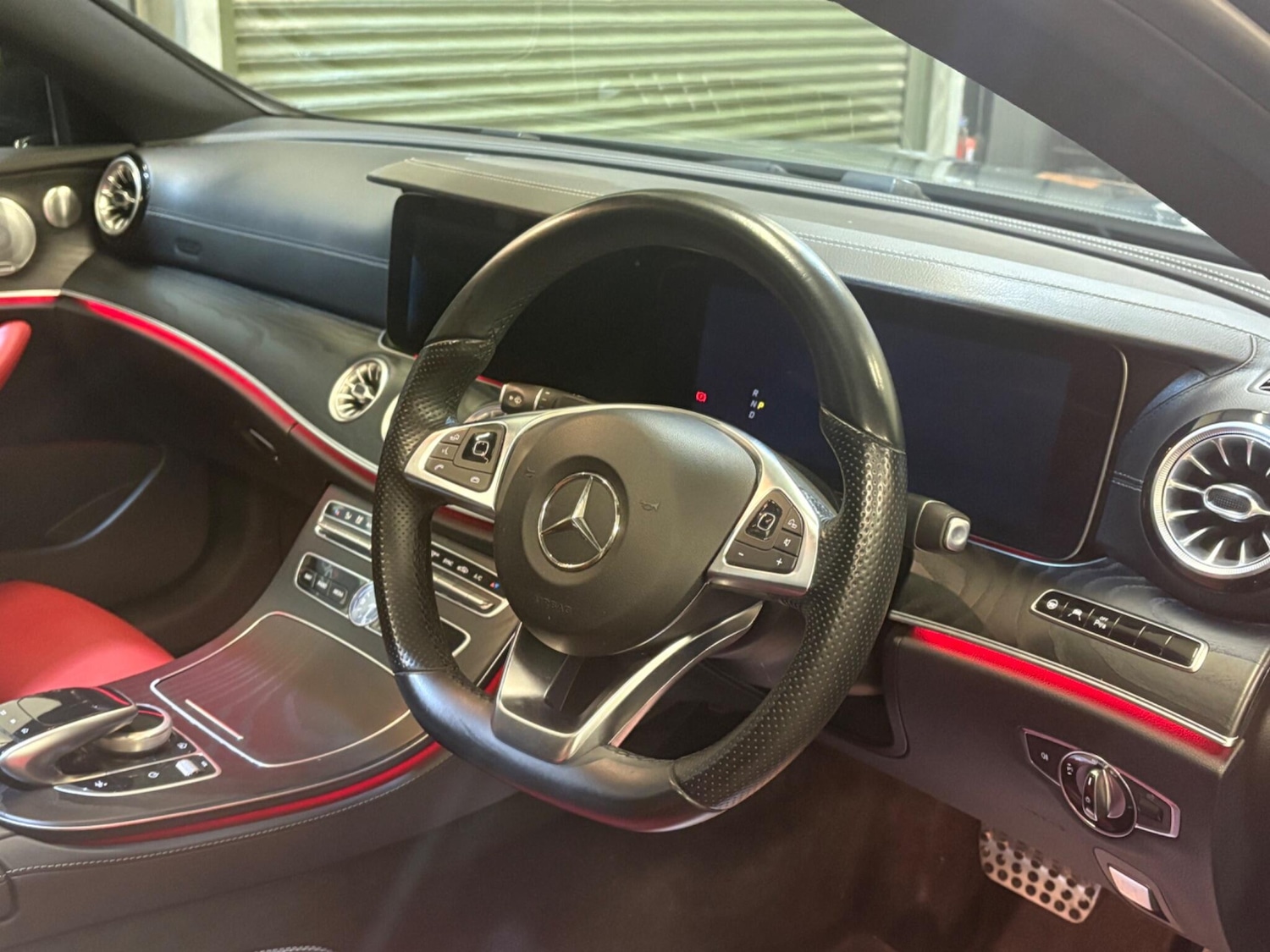 Used Mercedes-Benz E Class 2017 for sale - 76936690: Photo 8
