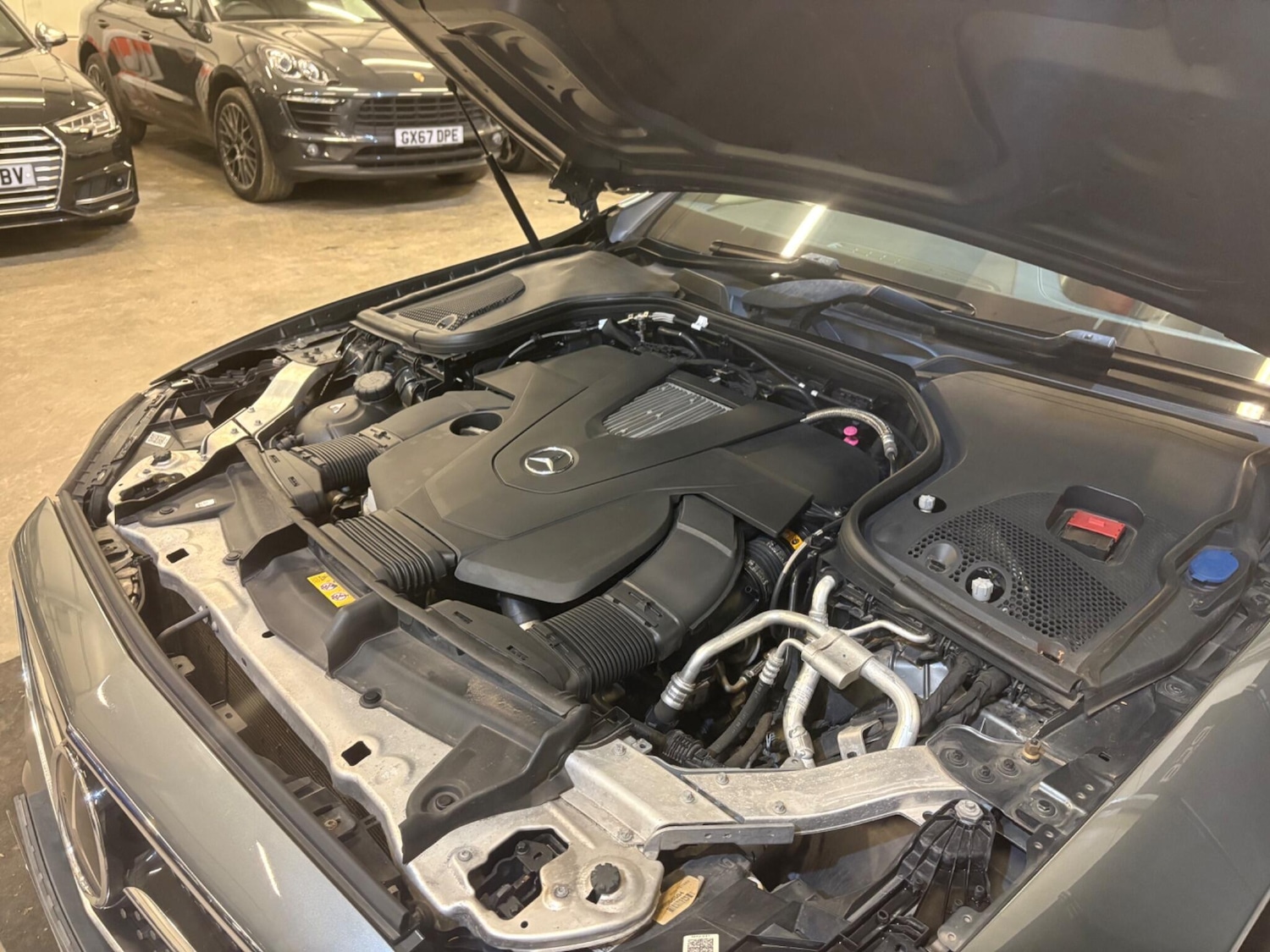 Used Mercedes-Benz E Class 2017 for sale - 76936690: Photo 86