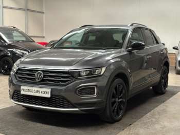Used Volkswagen T-Roc 2021 for sale - 74725764: Photo