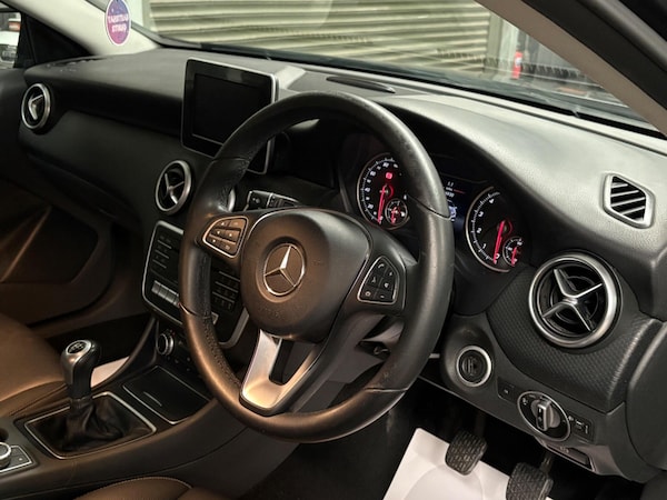 Used Mercedes-Benz A-Class 2016 for sale - 76200511: Photo 8