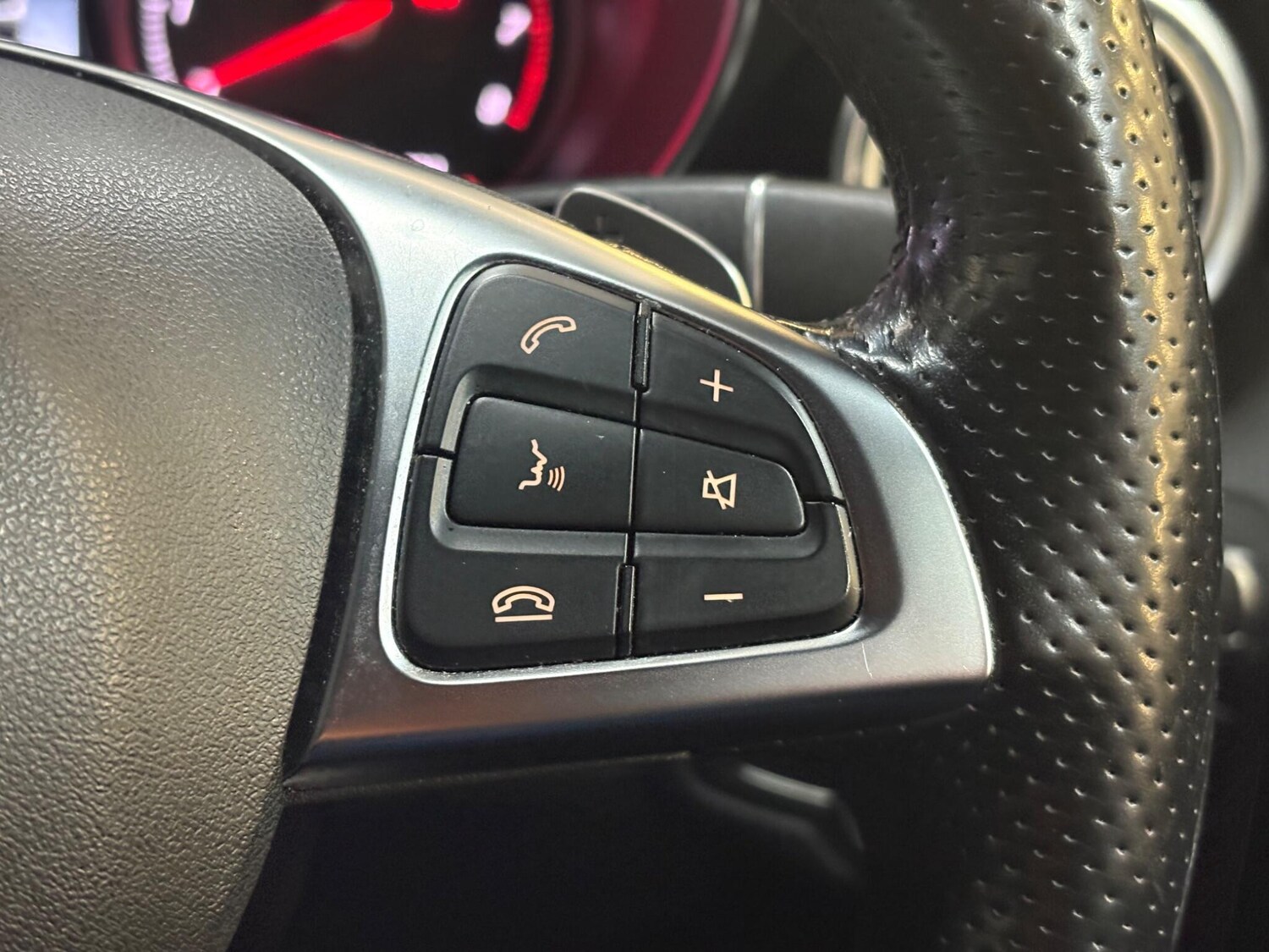 Used Mercedes-Benz GLC 2018 for sale - 77710496: Photo 16