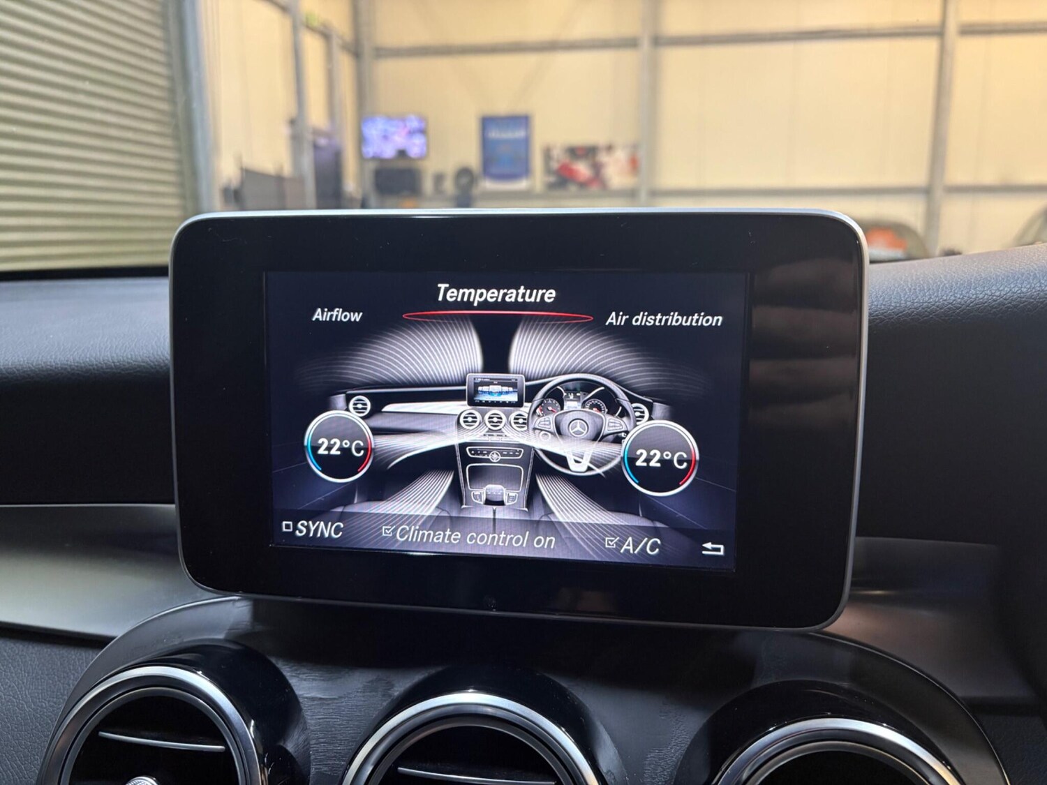 Used Mercedes-Benz GLC 2018 for sale - 77710496: Photo 30