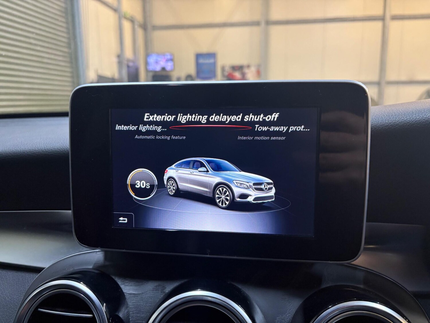 Used Mercedes-Benz GLC 2018 for sale - 77710496: Photo 39