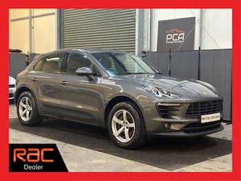Used Porsche Macan 2018 for sale - 77559645: Photo