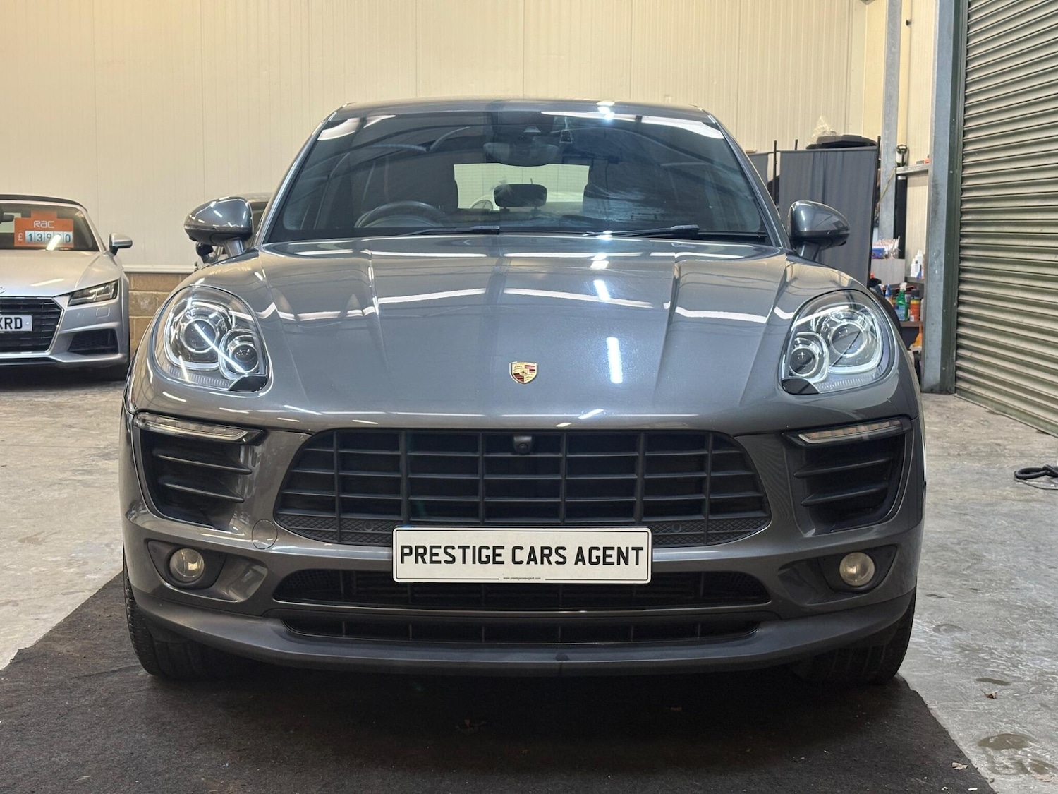 Used Porsche Macan 2018 for sale - 77559645: Photo 2