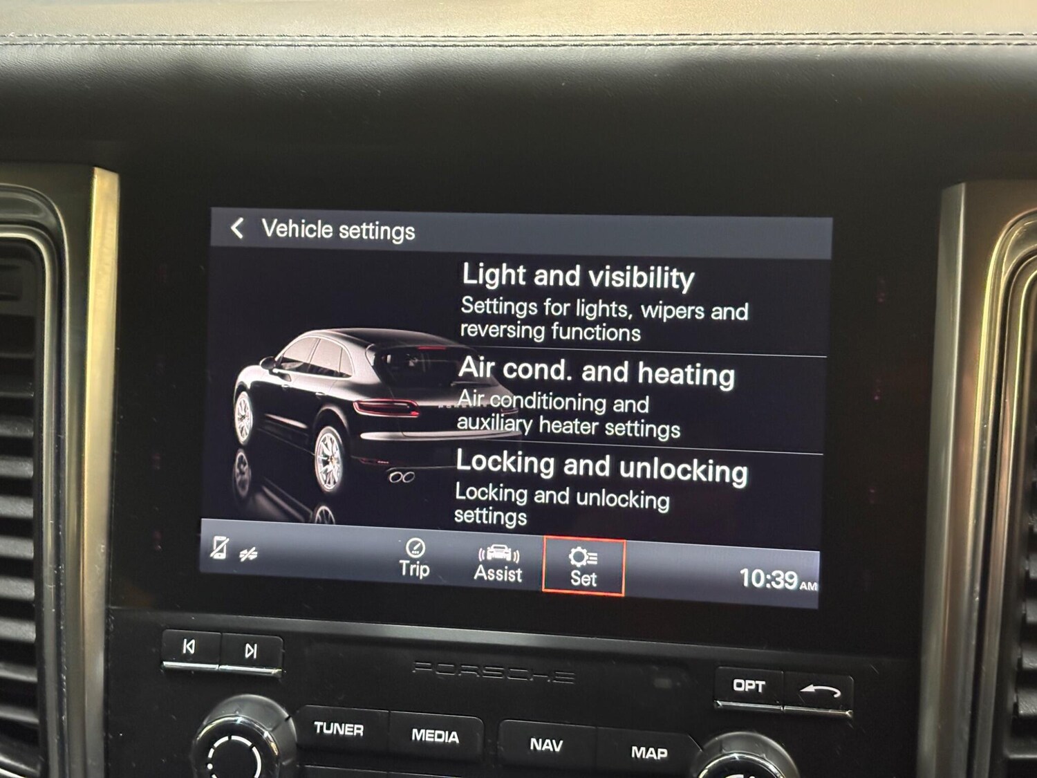 Used Porsche Macan 2018 for sale - 77559645: Photo 39