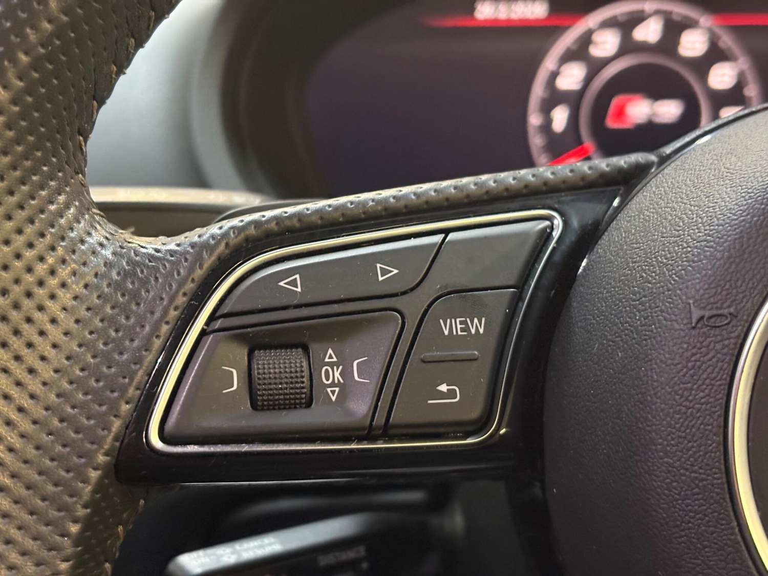 Used Audi S3 2018 for sale - 77683452: Photo 15