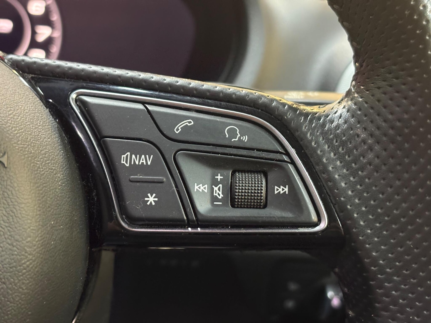 Used Audi S3 2018 for sale - 77683452: Photo 16