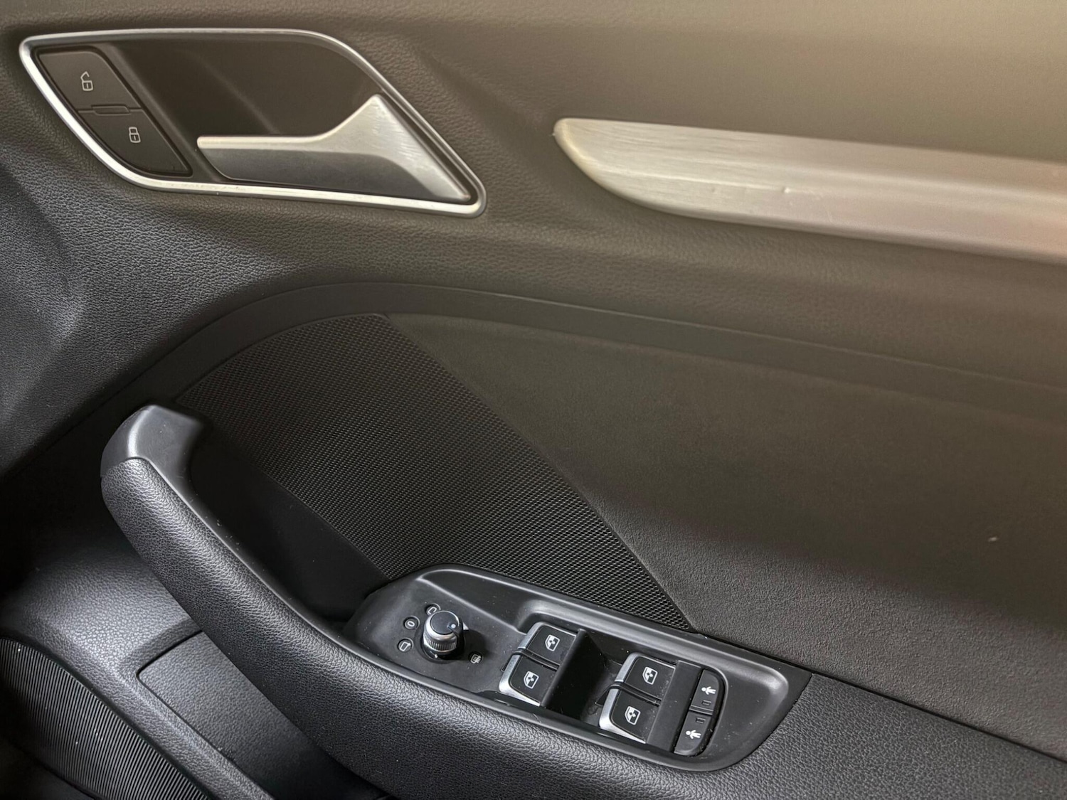 Used Audi S3 2018 for sale - 77683452: Photo 22