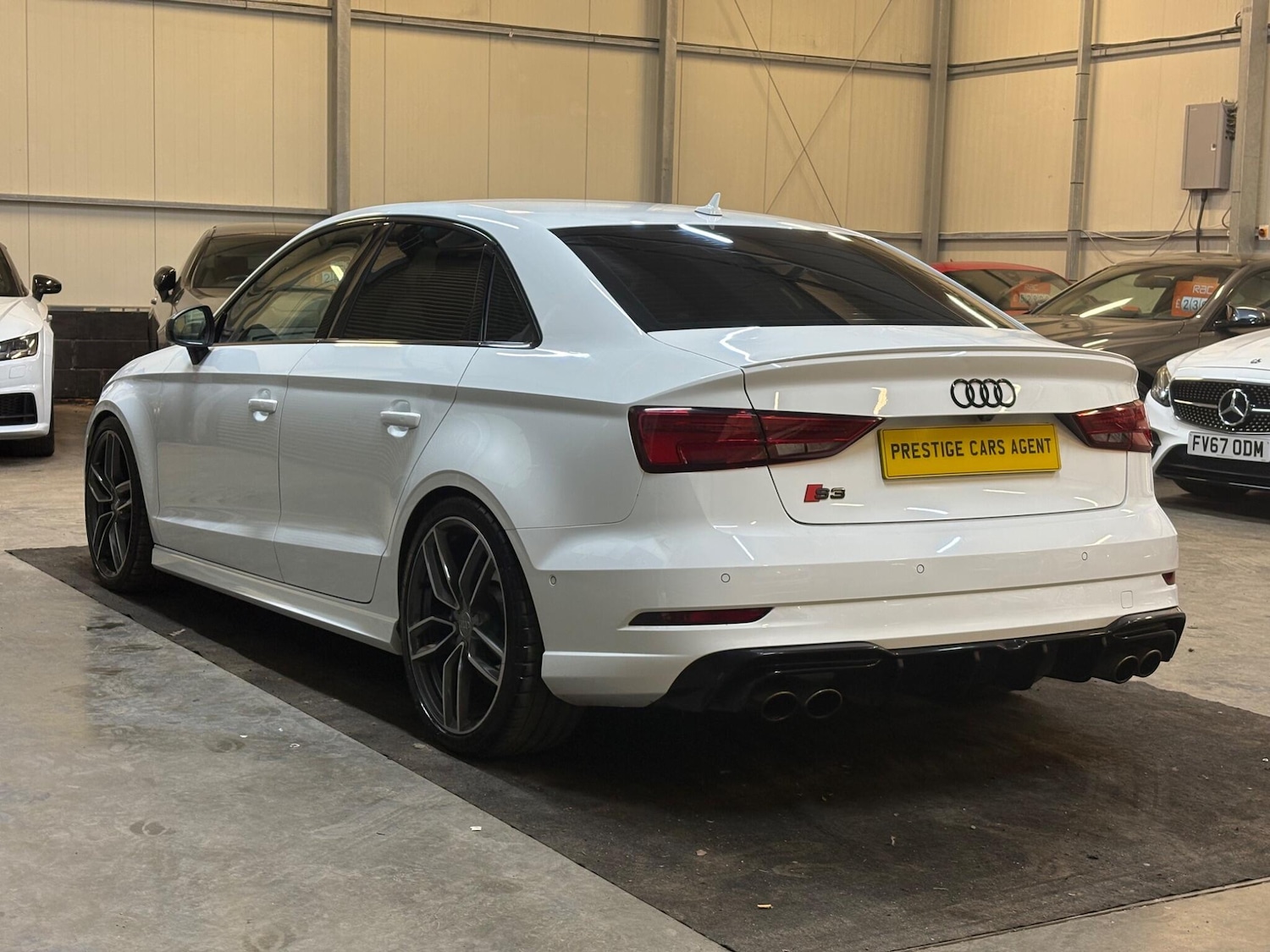 Used Audi S3 2018 for sale - 77683452: Photo 4