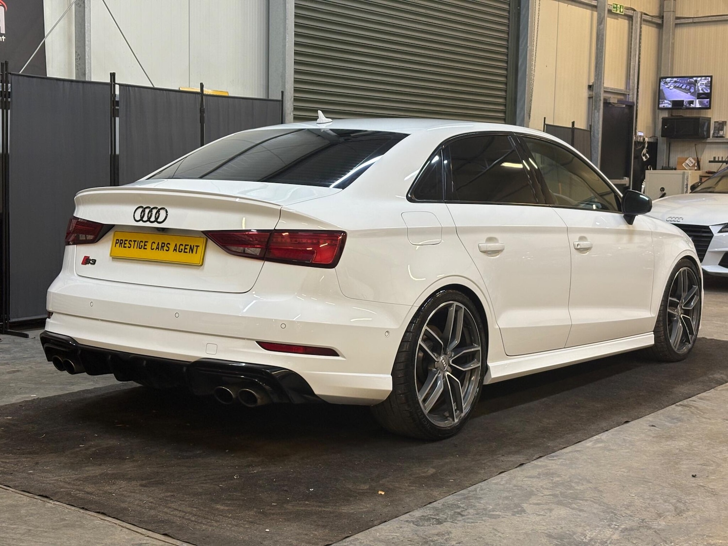 Used Audi S3 2018 for sale - 77683452: Photo 6