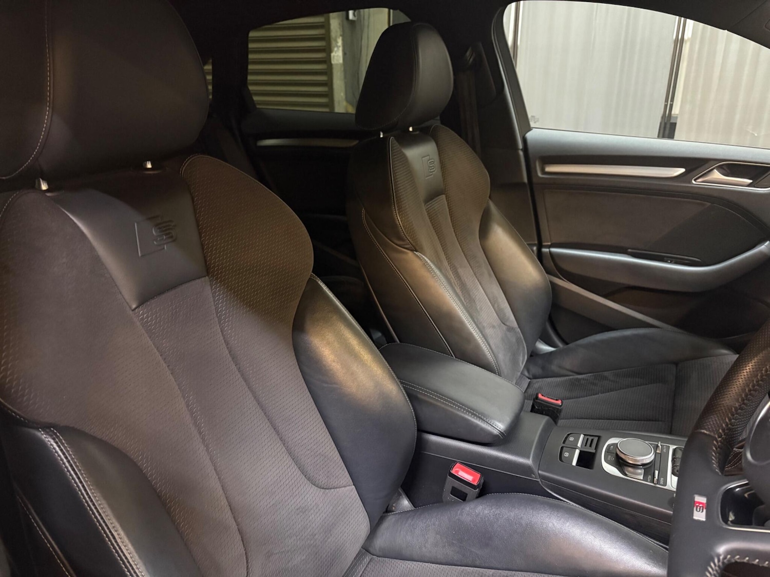 Used Audi S3 2018 for sale - 77683452: Photo 9