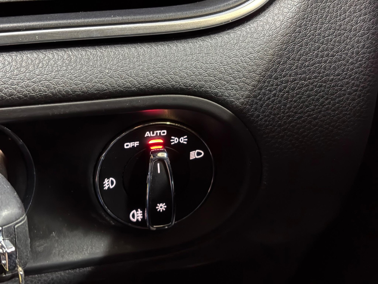 Used Porsche Macan 2018 for sale - 77358764: Photo 21