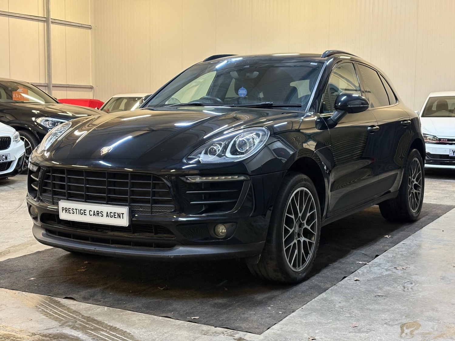 Used Porsche Macan 2018 for sale - 77358764: Photo 3