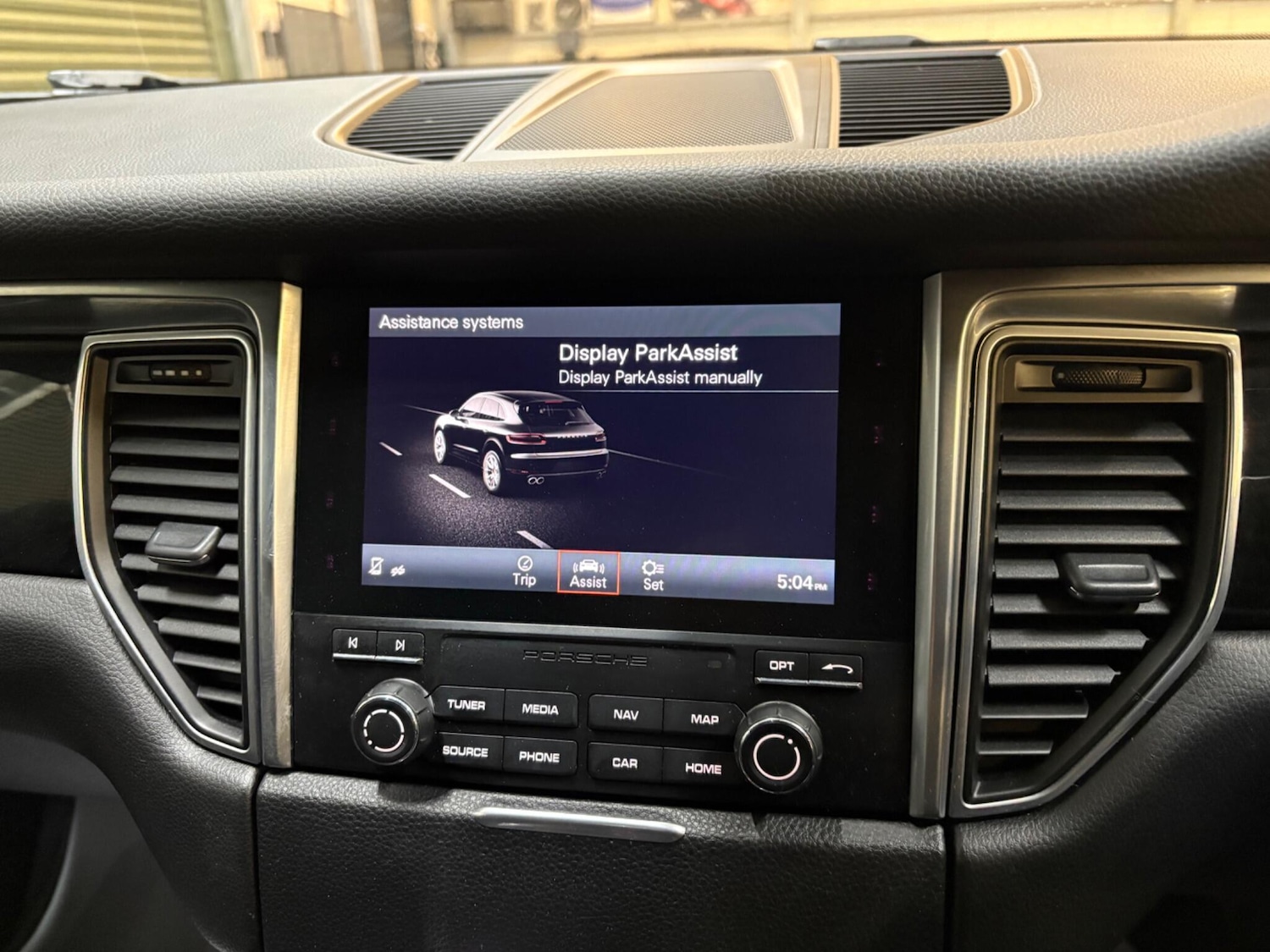 Used Porsche Macan 2018 for sale - 77358764: Photo 31