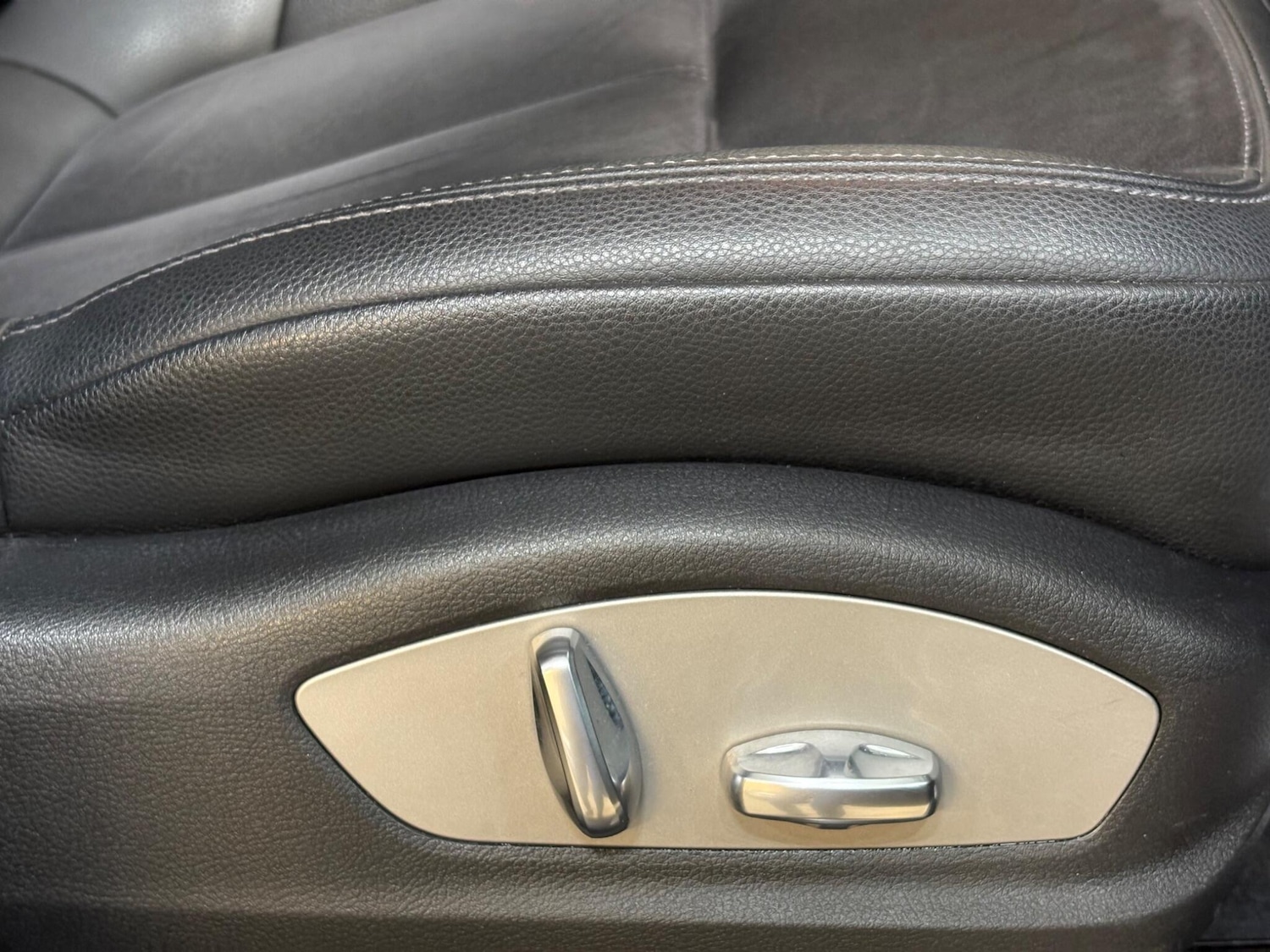 Used Porsche Macan 2018 for sale - 77358764: Photo 35