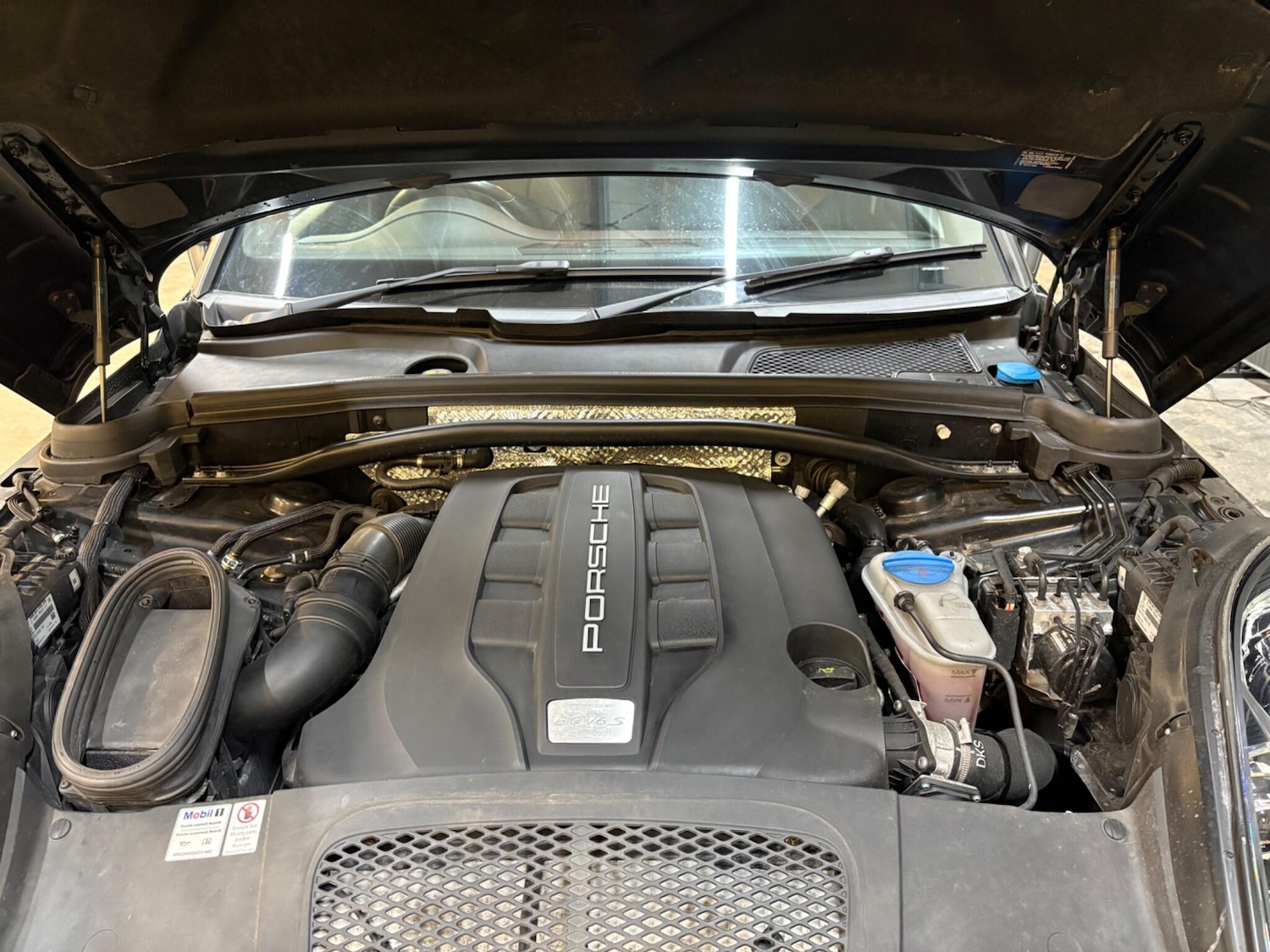 Used Porsche Macan 2018 for sale - 77358764: Photo 53