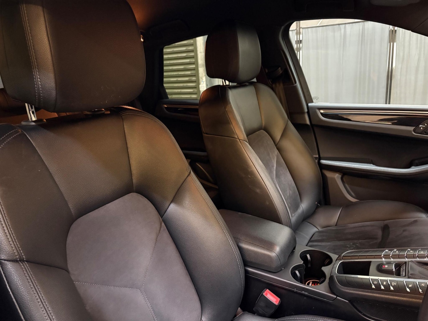 Used Porsche Macan 2018 for sale - 77358764: Photo 9