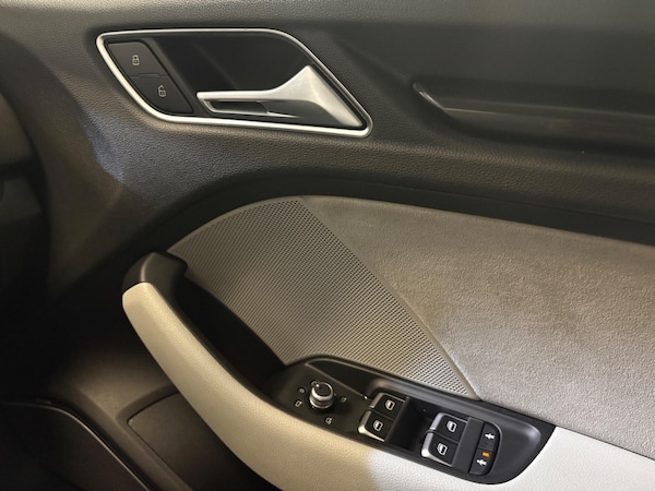 Used Audi RS3 2015 for sale - 76318197: Photo 23