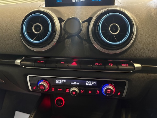 Used Audi RS3 2015 for sale - 76318197: Photo 24