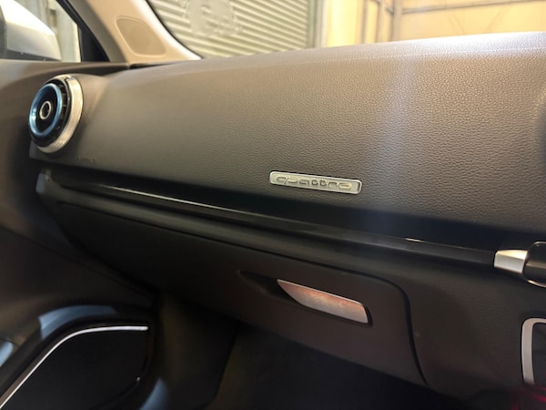 Used Audi RS3 2015 for sale - 76318197: Photo 28