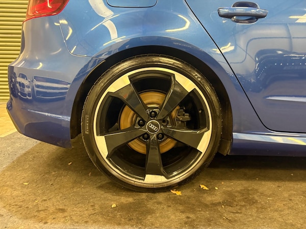 Used Audi RS3 2015 for sale - 76318197: Photo 47