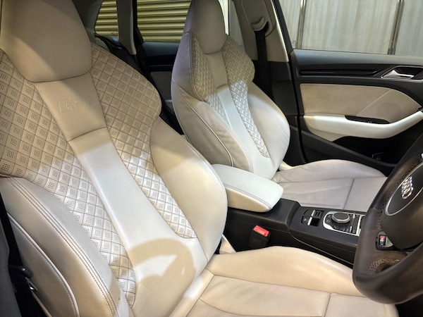Used Audi RS3 2015 for sale - 76318197: Photo 9