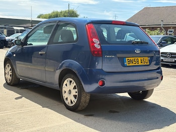 Used Ford Fiesta 2008 for sale - 79131932: Photo