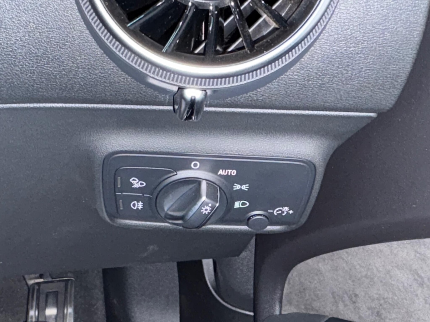 Used Audi TT 2023 for sale - 77253657: Photo 19