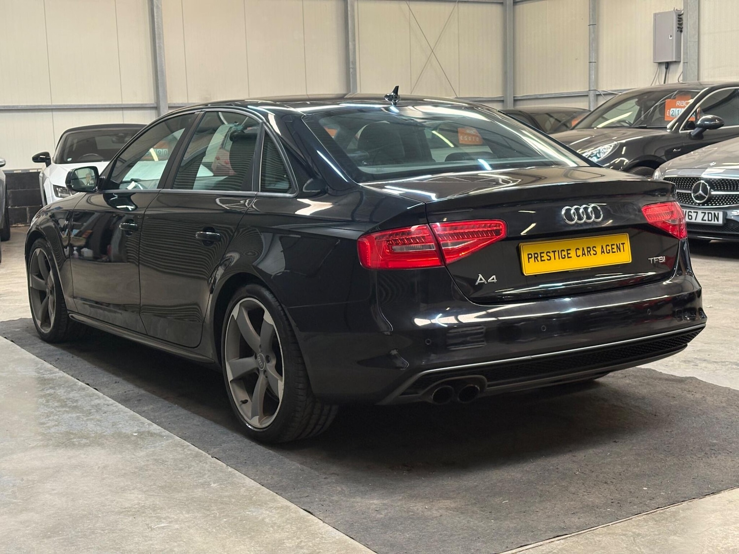 Used Audi A4 2012 for sale - 78073097: Photo 4