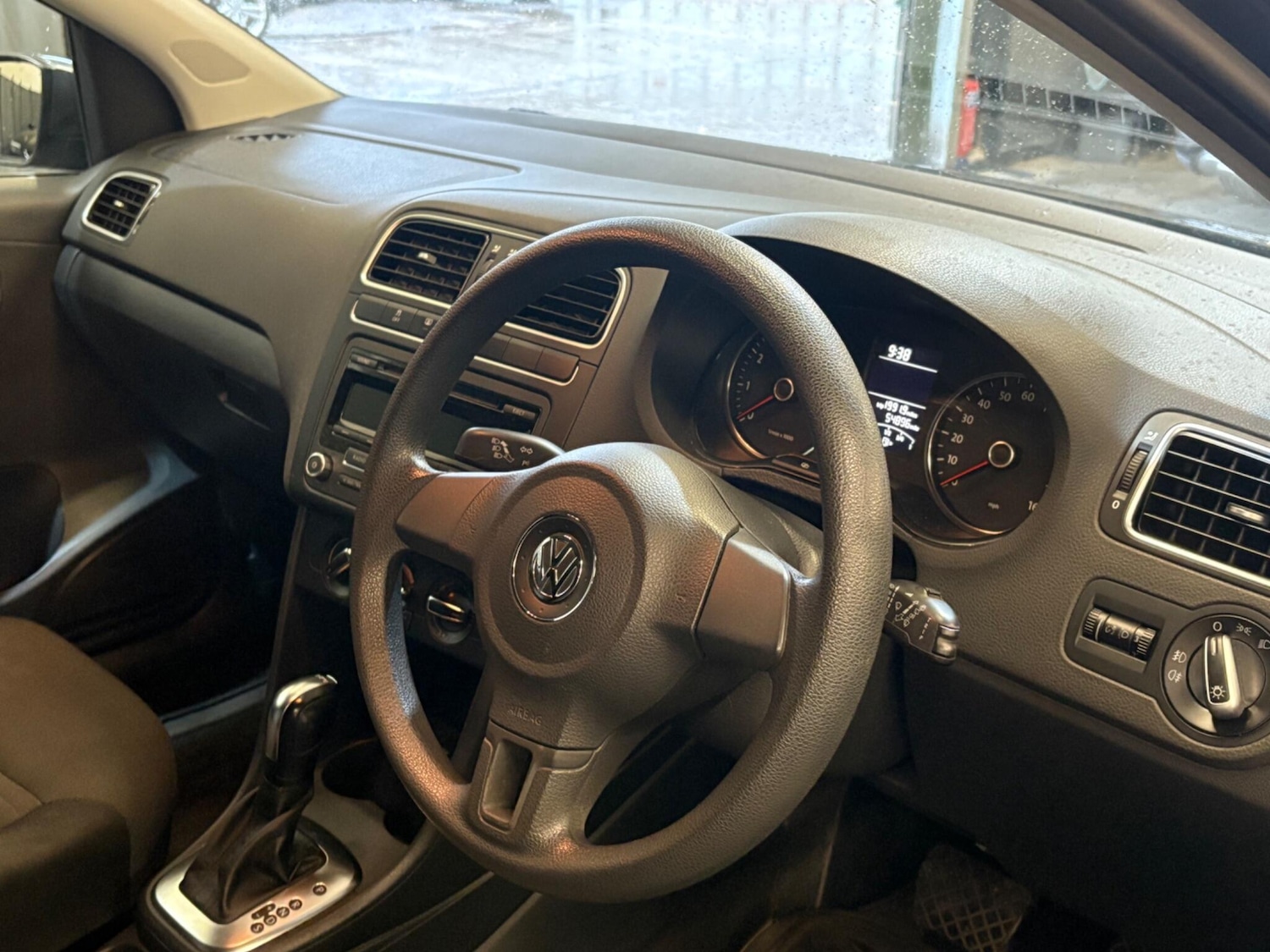 Used Volkswagen Polo 2013 for sale - 76360853: Photo 10