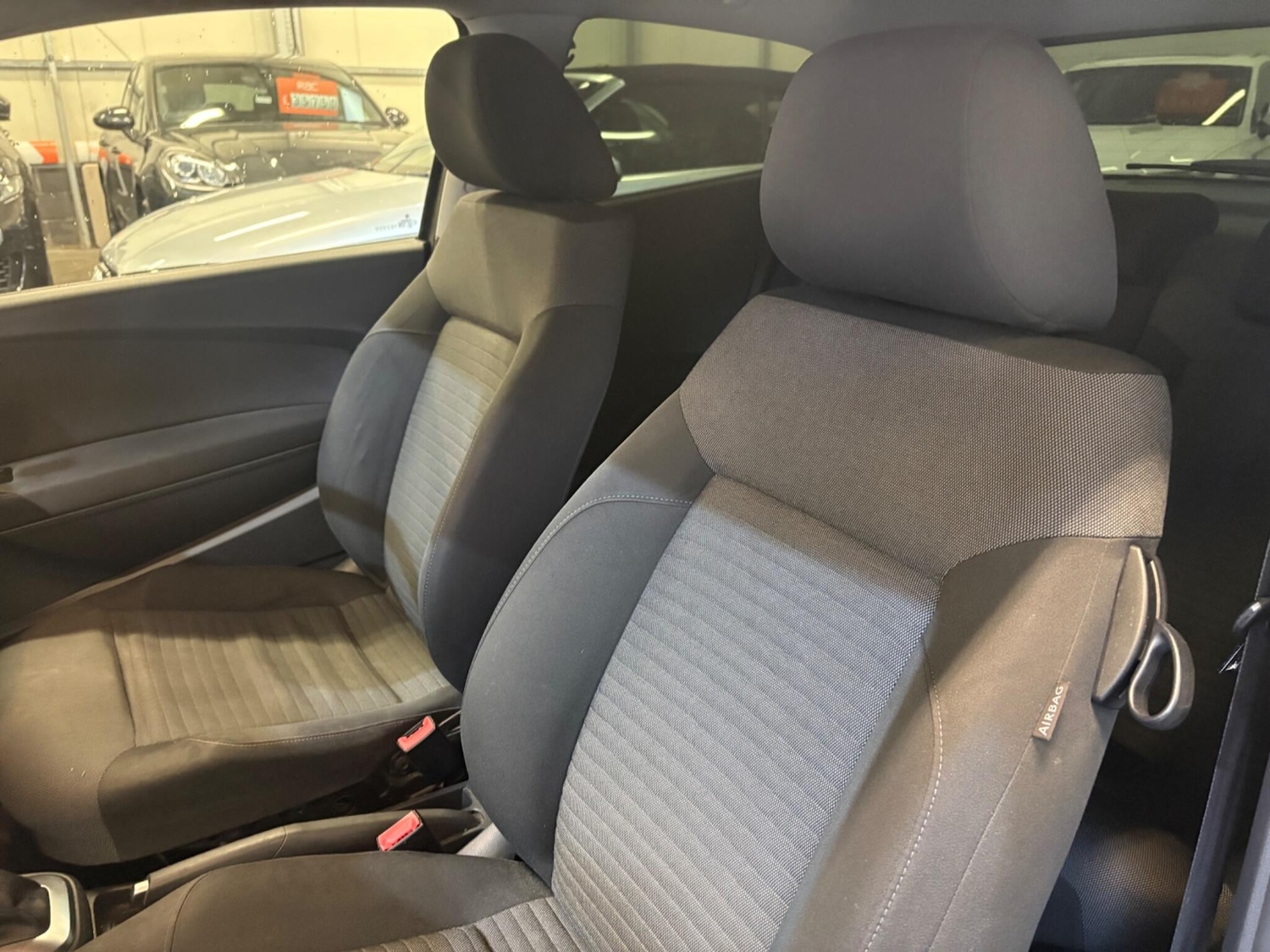 Used Volkswagen Polo 2013 for sale - 76360853: Photo 13