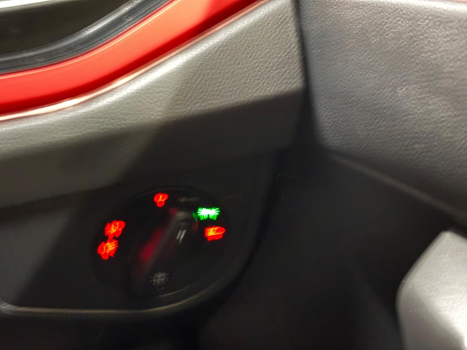 Used Volkswagen Polo for sale - 77215192: Photo 19